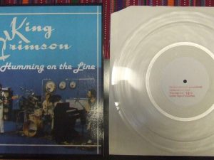 KING CRIMSON // HUMMING ON THE LINE