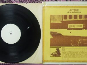 JEFF BECK // ALIVE AND KICKING